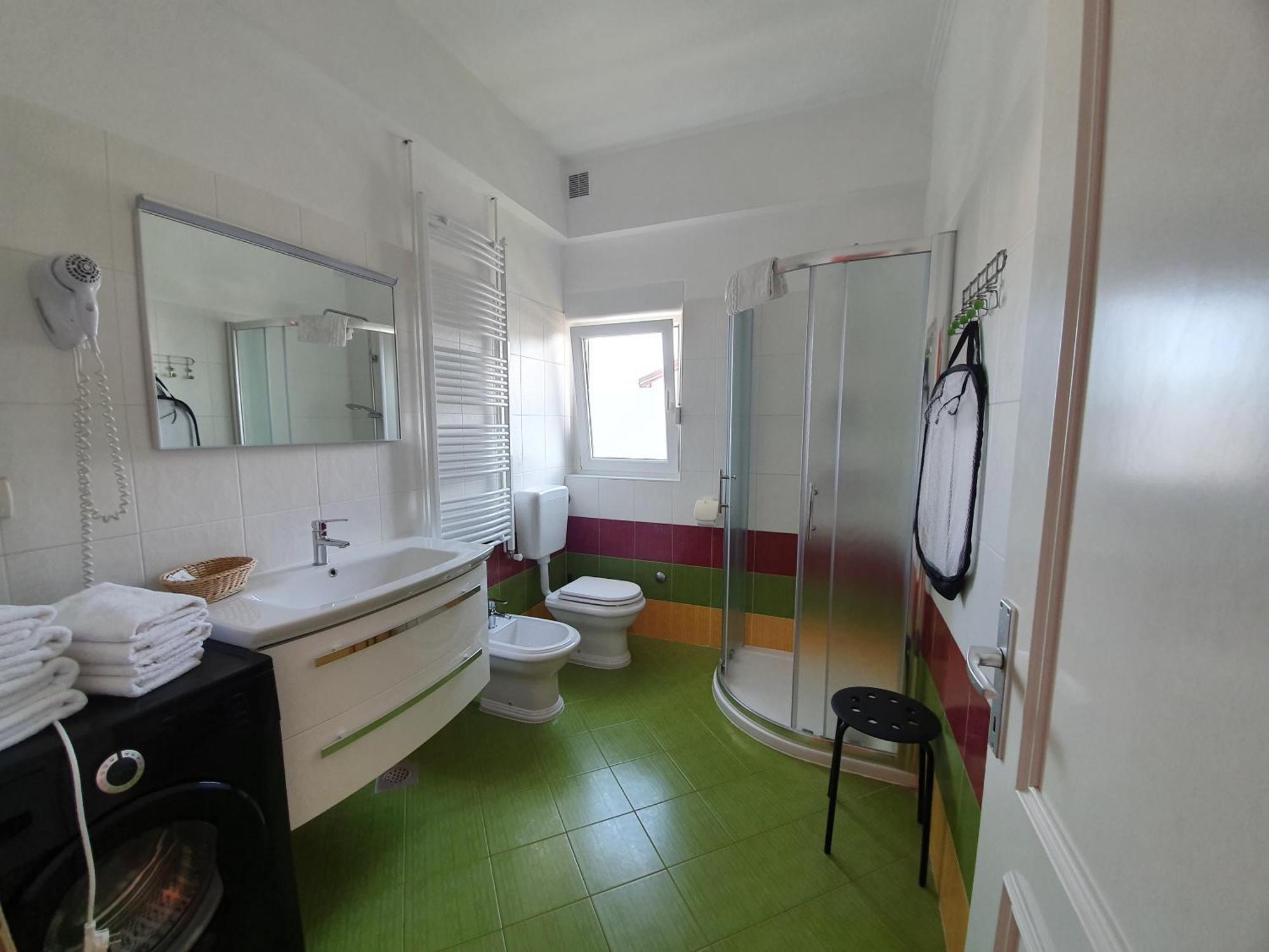 Trbovic Apartments Peaceful Stay With Free Parking, Pet-Friendly, And Bike Storage In Umago Esterno foto