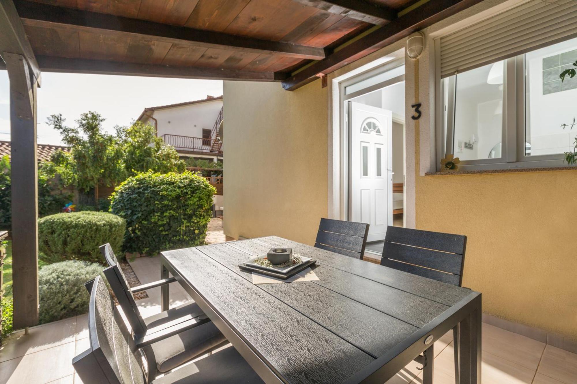 Trbovic Apartments Peaceful Stay With Free Parking, Pet-Friendly, And Bike Storage In Umago Esterno foto