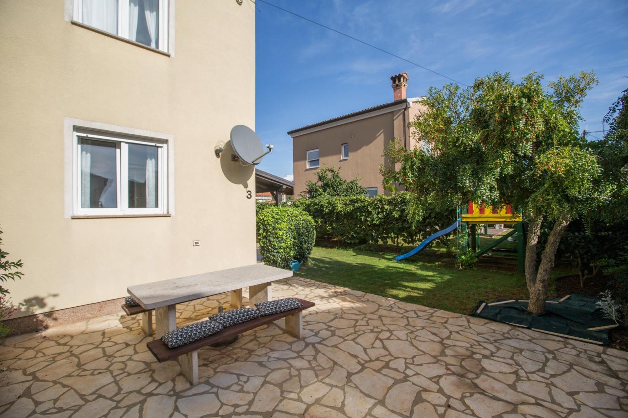 Trbovic Apartments Peaceful Stay With Free Parking, Pet-Friendly, And Bike Storage In Umago Esterno foto