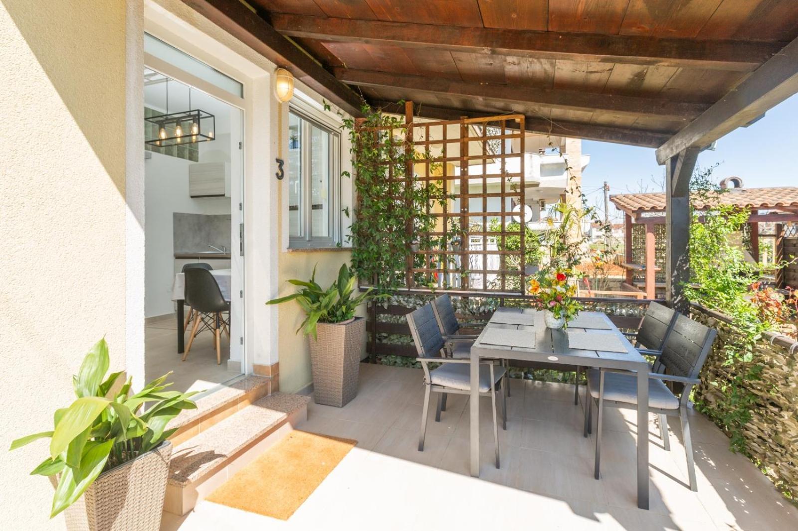 Trbovic Apartments Peaceful Stay With Free Parking, Pet-Friendly, And Bike Storage In Umago Esterno foto