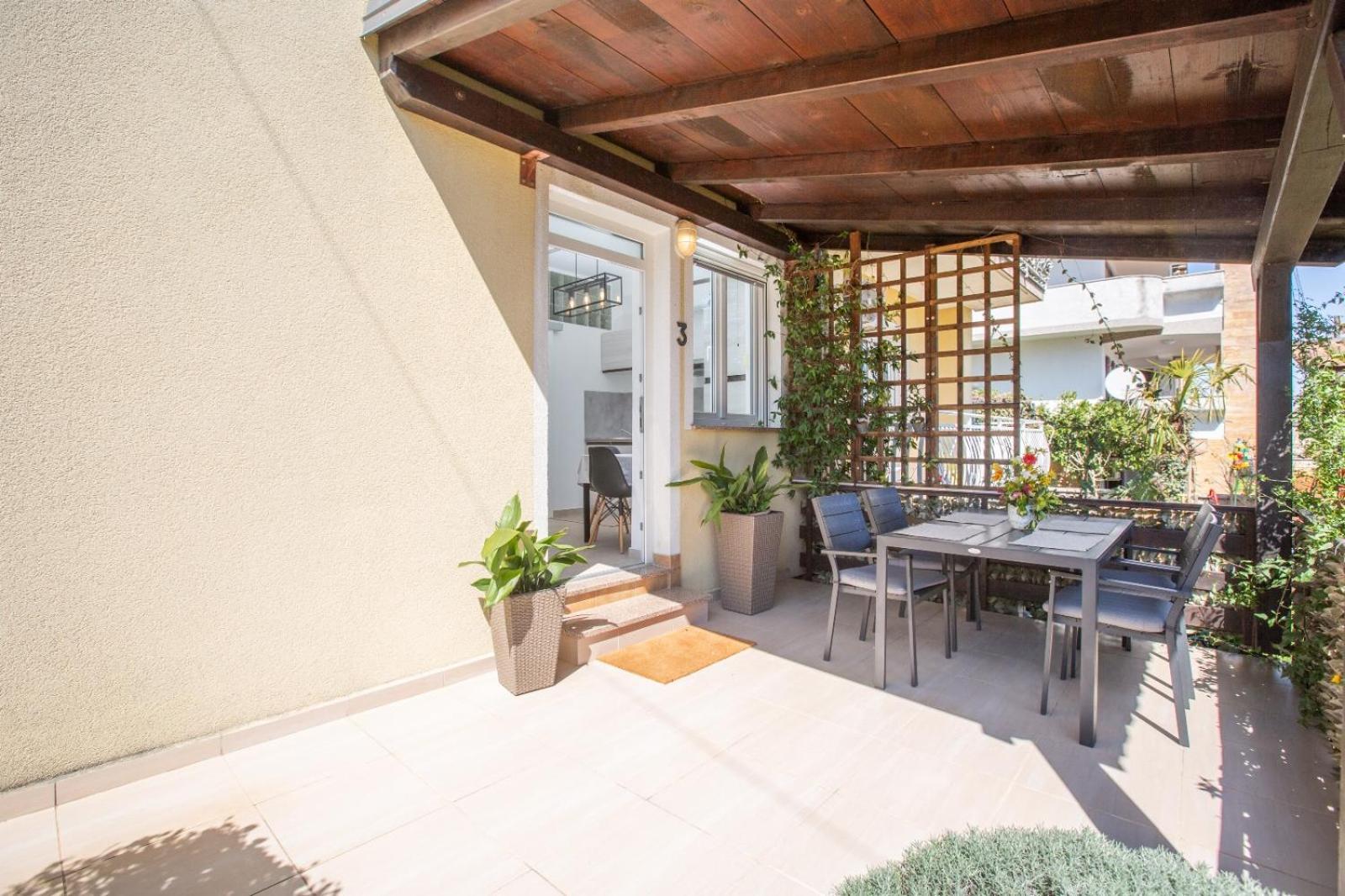 Trbovic Apartments Peaceful Stay With Free Parking, Pet-Friendly, And Bike Storage In Umago Esterno foto
